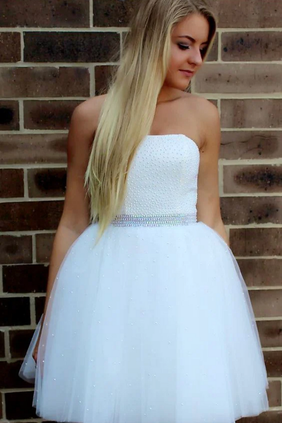 Strapless Ball Gown Tulle Beading Eliza Homecoming Dresses Short White Pleated Princess KPH0707