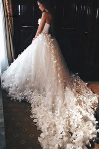 Gorgeous Sweetheart Ball Gown Wedding Dress with Appliques, Beach Wedding Gown KPW0379